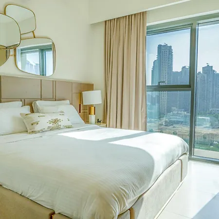 First Class 2Br With Full Burj Khalifa View Dubaï Extérieur photo